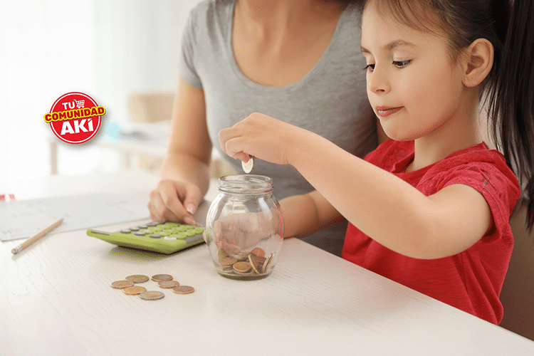 ¿Cómo Enseñar a tus Hijos Sobre el Valor del Dinero y el Ahorro?